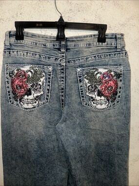 Embroidered Skull Pocket Wide-Leg Jeans - Pink Floral Accent